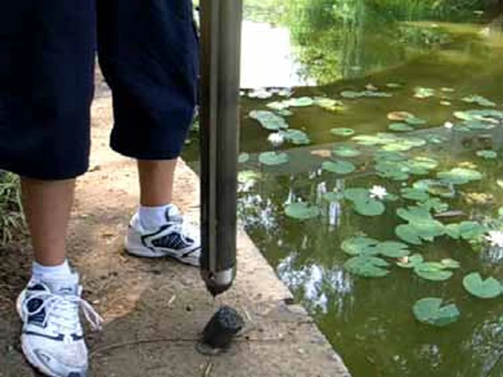 用于海洋沉积物采样，适用于海底地质调查和环境监测